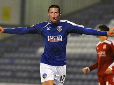 Nu este o gluma! O echipa din liga a treia din Anglia i-a transferat pe Ronaldo, Rivaldo si Trezeguet! Cum a fost posibil Nu este o gluma! O echipa din liga a treia din Anglia i-a transferat pe Ronaldo, Rivaldo si Trezeguet! Cum a fost posibil