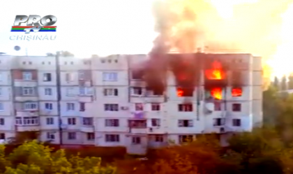 Explozia de la Cantemir: Tanarul care are arsuri pe aproape tot corpul a vorbit cu medicii. "Nu va putem spune ce a vorbit" Explozia de la Cantemir: Tanarul care are arsuri pe aproape tot corpul a vorbit cu medicii. "Nu va putem spune ce a vorbit"