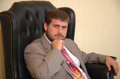 ZdG: In raportul Kroll apar nume noi - Petru Lucinschi, Marina Tauber, dar nu si numele unor politicieni acuzati anterior de implicare in furt ZdG: In raportul Kroll apar nume noi - Petru Lucinschi, Marina Tauber, dar nu si numele unor politicieni acuzati anterior de implicare in furt