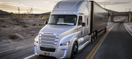 Mercedes a lansat primul camion care se conduce SINGUR! Imagini senzationale cu noul Freightliner Inspiration Mercedes a lansat primul camion care se conduce SINGUR! Imagini senzationale cu noul Freightliner Inspiration