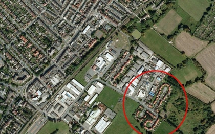 Cum arata un cartier din Anglia, privit cu ajutorul Google Earth. "Am ajuns o bataie de joc" Cum arata un cartier din Anglia, privit cu ajutorul Google Earth. "Am ajuns o bataie de joc"