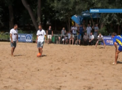 Campioana Moldovei la fotbal pe plaja, Djoker Chisinau, a fost eliminata din optimile Ligii Campionilor - VIDEO Campioana Moldovei la fotbal pe plaja, Djoker Chisinau, a fost eliminata din optimile Ligii Campionilor - VIDEO