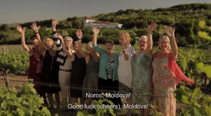 "Moldova are un viitor frumos, aveti nevoie de incredere si putin noroc!". Norvegienii ne raspund la mesajul nostru prin care le multumim ca ne importa vinurile - VIDEO "Moldova are un viitor frumos, aveti nevoie de incredere si putin noroc!". Norvegienii ne raspund la mesajul nostru prin care le multumim ca ne importa vinurile - VIDEO