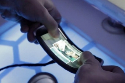 Telefoanele si alte aparate electronice vor putea fi create cu ajutorul unei simple imprimante