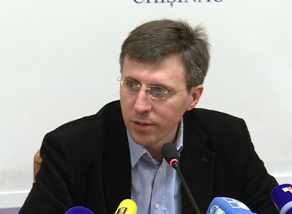 "Multumesc!" Dorin Chirtoaca le este recunoscator locuitorilor capitalei: "Cel mai important este ca vom avea o majoritate democratica in CMC" - FOTO