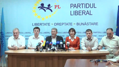 "Am salvat capitala de ciuma socialista". Cum raspund liberalii la insultele aduse de socialisti - VIDEO