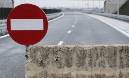 Restrictii de circulatie pe mai multe trasee din tara. Motivul: Asfaltul se UMFLA din cauza temperaturilor RIDICATE Restrictii de circulatie pe mai multe trasee din tara. Motivul: Asfaltul se UMFLA din cauza temperaturilor RIDICATE