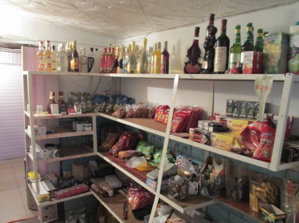 Trei minori din Briceni si-au facut provizii alimentare in valoare de peste 5 mii de lei. Cum au obinut ei GRATIS tot ce si-au dorit, dar au REGRETAT mai tarziu Trei minori din Briceni si-au facut provizii alimentare in valoare de peste 5 mii de lei. Cum au obinut ei GRATIS tot ce si-au dorit, dar au REGRETAT mai tarziu