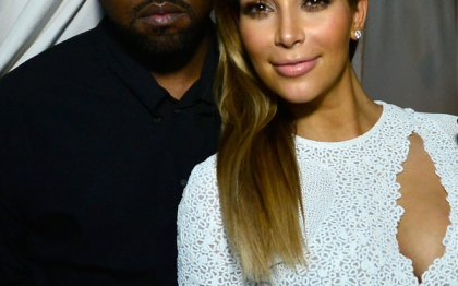 Decolteul cu care Kim Kardashian a atras atentia tuturor. Ce detaliu a iesit in evidenta Decolteul cu care Kim Kardashian a atras atentia tuturor. Ce detaliu a iesit in evidenta