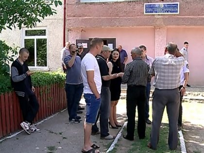 Topala, ai primar! Doua voturi fac diferenta: liberal-democrata l-a batut pe democrat