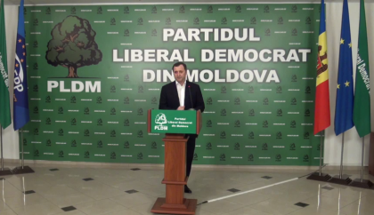 VIDEO / Vlad Filat confirma candidatura Maiei Sandu si explica de ce aceasta nu s-a prezentat la intrevederea cu liderii democrati: "Colegii din PD au fost anuntati din timp" VIDEO / Vlad Filat confirma candidatura Maiei Sandu si explica de ce aceasta nu s-a prezentat la intrevederea cu liderii democrati: "Colegii din PD au fost anuntati din timp"