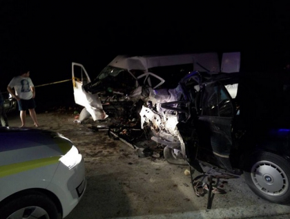 Peisaj INFRICOSATOR dupa accidentul de la Bacioi in urma caruia 5 persoane si-au pierdut viata! Imagini din timpul descarcerarii - VIDEO