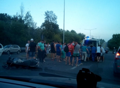 Motociclistul implicat in accidentul de la Portile Orasului A MURIT. Cine era tanarul - FOTO Motociclistul implicat in accidentul de la Portile Orasului A MURIT. Cine era tanarul - FOTO