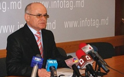 Condamnat inainte ca sa fie gasit spanzurat. Fostul presedinte al CCA, Gheorghe Gorincioi, urma sa-si petreaca urmatorii 7 ani la inchisoare Condamnat inainte ca sa fie gasit spanzurat. Fostul presedinte al CCA, Gheorghe Gorincioi, urma sa-si petreaca urmatorii 7 ani la inchisoare