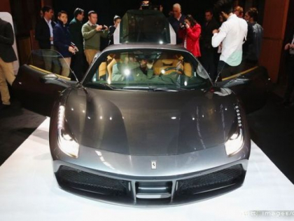 Cele mai noi imagini cu Ferrari 488 GTB, "masina pe care banii nu o pot cumpara" - FOTO Cele mai noi imagini cu Ferrari 488 GTB, "masina pe care banii nu o pot cumpara" - FOTO