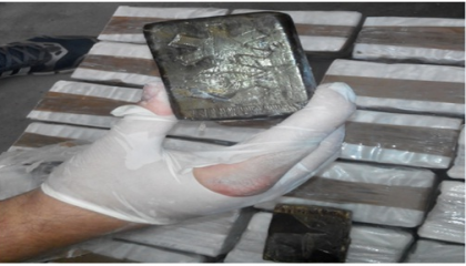 Captura de 75 kg de DROGURI in valoare de 75 000 de euro, DEPISTATA la frontiera moldo-romana. Ce rol juca Moldova in circulatia substatelor narcotice - VIDEO Captura de 75 kg de DROGURI in valoare de 75 000 de euro, DEPISTATA la frontiera moldo-romana. Ce rol juca Moldova in circulatia substatelor narcotice - VIDEO