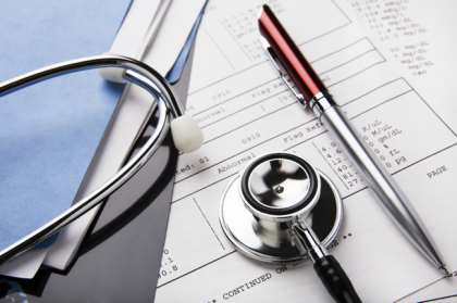 Sentinta in cazul medicilor de la Centrul Mamei si Copilului: 3 dintre ei, CONDAMNATI la cate 2 ani de inchisoare cu suspendare. Reactia spitalului Sentinta in cazul medicilor de la Centrul Mamei si Copilului: 3 dintre ei, CONDAMNATI la cate 2 ani de inchisoare cu suspendare. Reactia spitalului