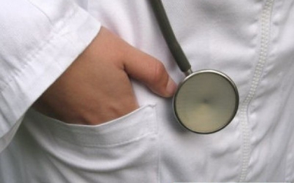 S-a dus cu fiica de 12 ani la un control. Medicul a pus-o sa faca un test de sarcina. Ce a urmat