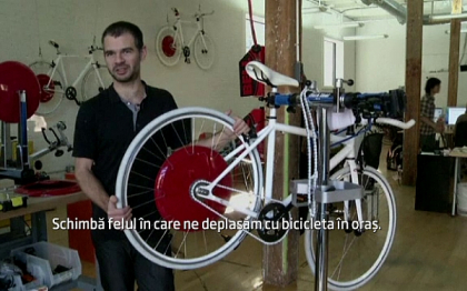 Dispozitivul care transforma orice bicicleta intr-un vehicul electric pe doua roti