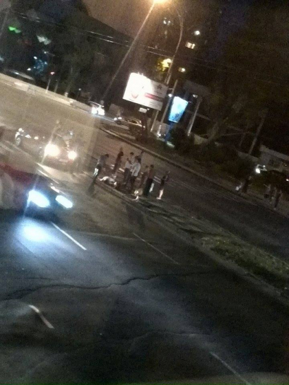 Un barbat a fost lovit pe o trecere de pietoni la Botanica - FOTO