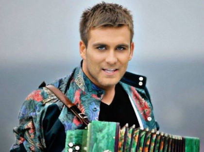 Nici Ionel Istrati NU va participa la concertul din 6 septembrie: Misiunea unui artist este de a fi alaturi de oameni - FOTO Nici Ionel Istrati NU va participa la concertul din 6 septembrie: Misiunea unui artist este de a fi alaturi de oameni - FOTO
