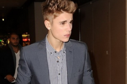 Justin Bieber a anuntat pentru a doua oara in decurs de o luna ca se va retrage din muzica