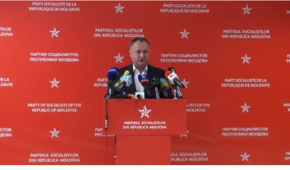 Dodon se alatura cerintelor protestatarilor din PMAN, dar sub o alta forma: "Organizam o actiune de protest impreuna cu Renato Usatii" Dodon se alatura cerintelor protestatarilor din PMAN, dar sub o alta forma: "Organizam o actiune de protest impreuna cu Renato Usatii"