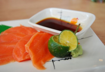 Sashimi, o delicatesa japoneza pe care trebuie sa o incerci