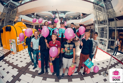 (P) Mii de zambete pentru copiii din Leova, la Shopping MallDova (P) Mii de zambete pentru copiii din Leova, la Shopping MallDova
