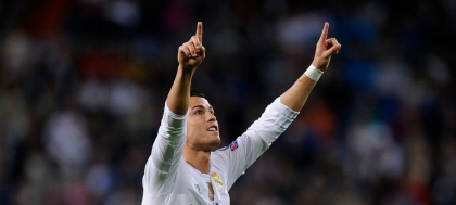 Mesajul lui RAUL pentru Cristiano Ronaldo dupa ce i-a egalat recordul istoric la Real Madrid! Ce a facut CR7 dupa meciul de Liga Mesajul lui RAUL pentru Cristiano Ronaldo dupa ce i-a egalat recordul istoric la Real Madrid! Ce a facut CR7 dupa meciul de Liga