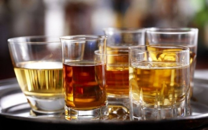 Studiu: O luna fara alcool inseamna mai putine kilograme, odihna de calitate si un organism sanatos Studiu: O luna fara alcool inseamna mai putine kilograme, odihna de calitate si un organism sanatos
