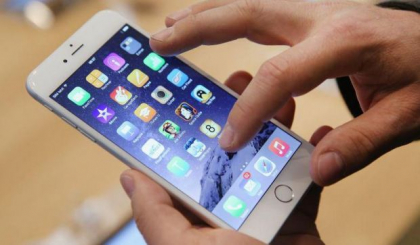 iPhone 7 ar putea sa arate foarte diferit fata de orice alt telefon! Ce se va intampla cu display-ul