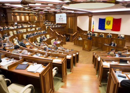 Lista deputatilor pe numele carora s-a solicitat ridicarea imunitatii parlamentare - DOC