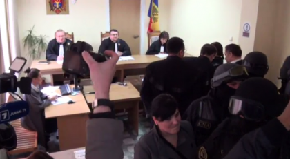 Cine sunt magistratii care urmeaza sa decida daca ramane sau nu in arest Vlad Filat - CV si declaratiile de avere