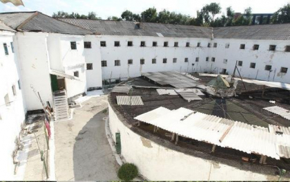 Departamentul Penitenciare raspunde avocatilor lui Filat: Invinuitul a solicitat de a avea o convorbire cu rudele abia a doua zi