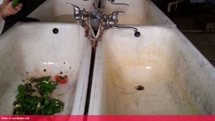 Bucataria la un pas de morga, vesela veche si mizerie depusa cu anii.  Sumele impresionante de bani inghitite de Spitalul Republican nu au rezolvat si problemele blocului alimentar - GALERIE FOTO