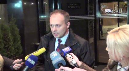 Andrian Candu: "Daca vom vota motiunea de cenzura, o vom face pentru ca nu mai avem incredere" Andrian Candu: "Daca vom vota motiunea de cenzura, o vom face pentru ca nu mai avem incredere"