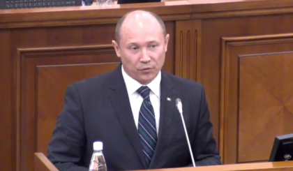 Strelet, inainte ca motiunea sa fie supusa la vot: "Mie mi-a fost clar ce va urma cand m-a sunat de doua ori Plahotniuc, iar eu nu i-am raspuns"