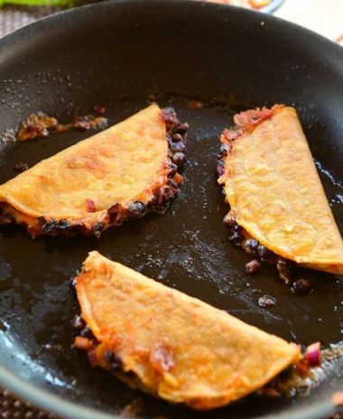Tacos cu fasole boabe Tacos cu fasole boabe