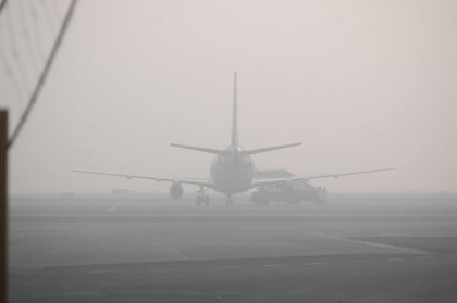 Mai multe curse sufera retineri, iar una a fost anulata din cauza cetii de pe aeroportul din Chisinau - FOTO Mai multe curse sufera retineri, iar una a fost anulata din cauza cetii de pe aeroportul din Chisinau - FOTO