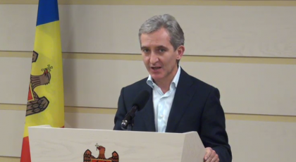 Iurie Leanca, dupa o noua runda de negocieri cu PL si PD: "Am convenit sa venim cu abordarile noastre pe acel document politic propus de Lupu" Iurie Leanca, dupa o noua runda de negocieri cu PL si PD: "Am convenit sa venim cu abordarile noastre pe acel document politic propus de Lupu"
