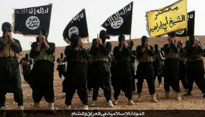 Simpatizantii retelei teroriste Statul Islamic saluta atentatele din Franta: "Parisul arde si, in curand, toata lumea va simti amaraciunea" Simpatizantii retelei teroriste Statul Islamic saluta atentatele din Franta: "Parisul arde si, in curand, toata lumea va simti amaraciunea"