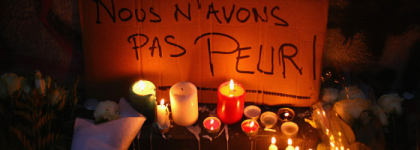 ATENTATELE DIN PARIS. SI a revendicat atacurile soldate cu cel putin 129 de morti. BFM: Un atacator e cetatean francez; alt suspect e arestat; un alt terorist a ajuns in Europa prin Grecia. Detalii din ancheta - LIVE UPDATE, VIDEO/FOTO ATENTATELE DIN PARIS. SI a revendicat atacurile soldate cu cel putin 129 de morti. BFM: Un atacator e cetatean francez; alt suspect e arestat; un alt terorist a ajuns in Europa prin Grecia. Detalii din ancheta - LIVE UPDATE, VIDEO/FOTO