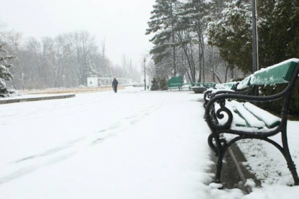 Primul strat de zapada s-a asternut deja in nordul tarii. Prognoza meteo pentru acest sfarsit de saptamana Primul strat de zapada s-a asternut deja in nordul tarii. Prognoza meteo pentru acest sfarsit de saptamana