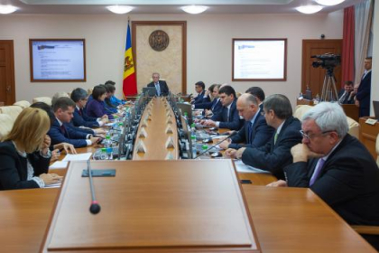 Ajutorul material pentru perioada rece a anului, MAJORAT cu 65 de lei, ca urmare a cresterii tarifelor la resursele energetice