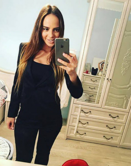 O angajata a Guvernului Rusiei, CONCEDIATA pentru ca este PREA SEXY - GALERIE FOTO/VIDEO O angajata a Guvernului Rusiei, CONCEDIATA pentru ca este PREA SEXY - GALERIE FOTO/VIDEO