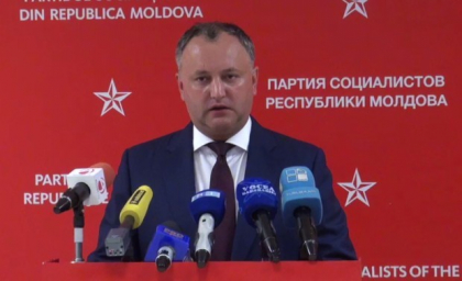 Dodon despre cei 14 deputati care au parasit fractiunea PCRM: Oare nu e un truc, o combinatie menita sa usureze decizia lui Ghimpu?