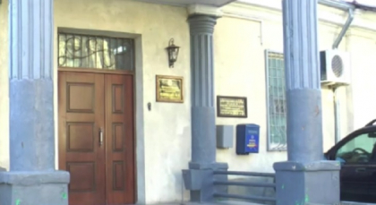 Delegatia APCE a ajuns la penitenciarul nr. 13: urmeaza sa-i viziteze pe Filat si Petrenco: ministrul Justitiei si seful DIP, prezenti - LIVE VIDEO
