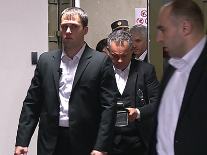 Nimic programat pentru astazi? Dupa ce s-a avantat inapoi in politica, Plahotniuc pare sa fi luat o pauza Nimic programat pentru astazi? Dupa ce s-a avantat inapoi in politica, Plahotniuc pare sa fi luat o pauza