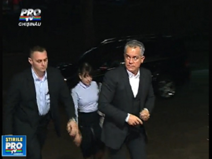 Plahotniuc s-a intalnit doua zile la rand cu cei 14 deputati: "Noul guvern trebuie sa-si inceapa activitatea cu reforme radicale, inca din primele zile" Plahotniuc s-a intalnit doua zile la rand cu cei 14 deputati: "Noul guvern trebuie sa-si inceapa activitatea cu reforme radicale, inca din primele zile"